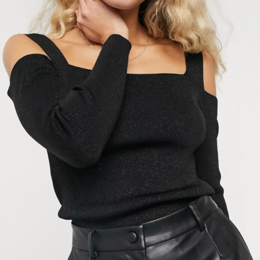 NEW Whistles knit cold shoulder top